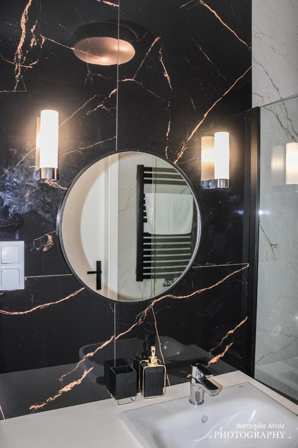 D Apartments Centrum Prowiantowa II เบียวิสตอก ภายนอก รูปภาพ